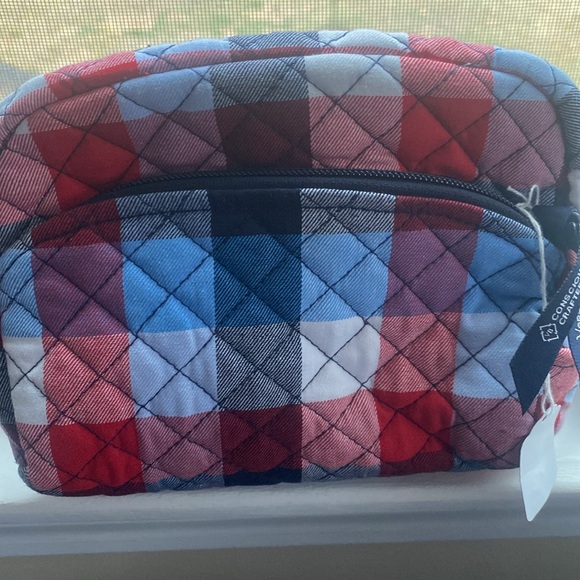 Vera Bradley Cosmetic bag - Picture 2 of 3